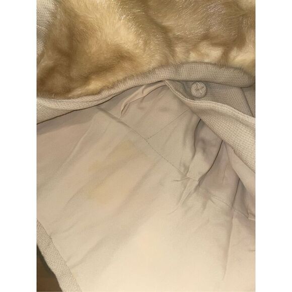 Vintage Mahoney’s beige tan faux fur blazer 2 piece skirt set size medium - Picture 3 of 15